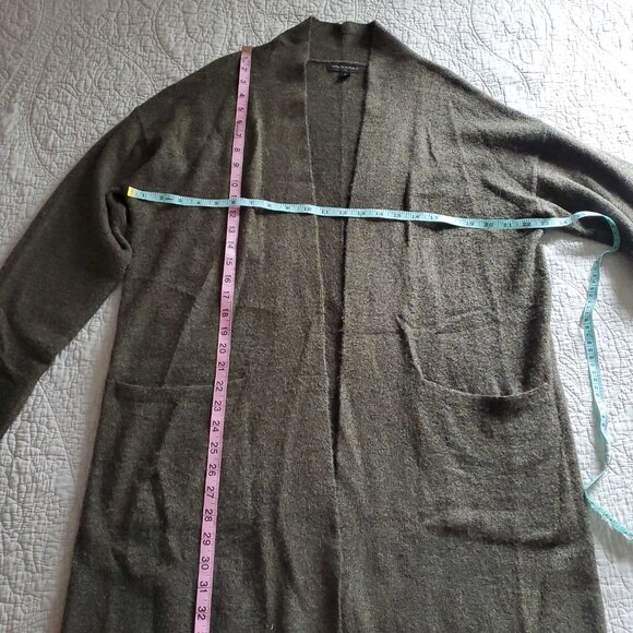 Moss Green Cardigan With Pockets. - Picture 2 of 6